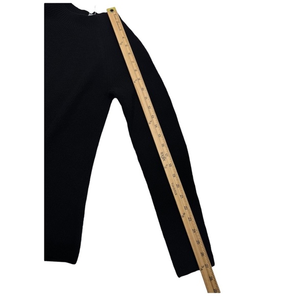 Vince Ribbed Cashmere Sweater - Picture 11 of 11